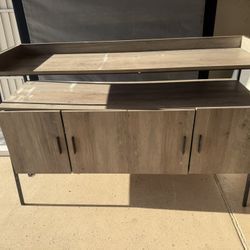 Tv center