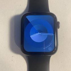 Apple Watch Series 4-Space Gray-44MM -LTE/WIFI- $70