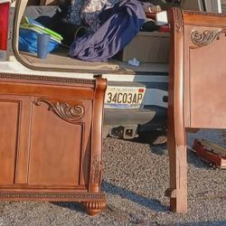 Ashley  Furniture Queen Sleigh BED