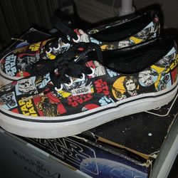 Boy Stat Wars Shoes Sz 13$20