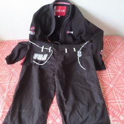fuji grind gi top & submit everyone bottoms A5