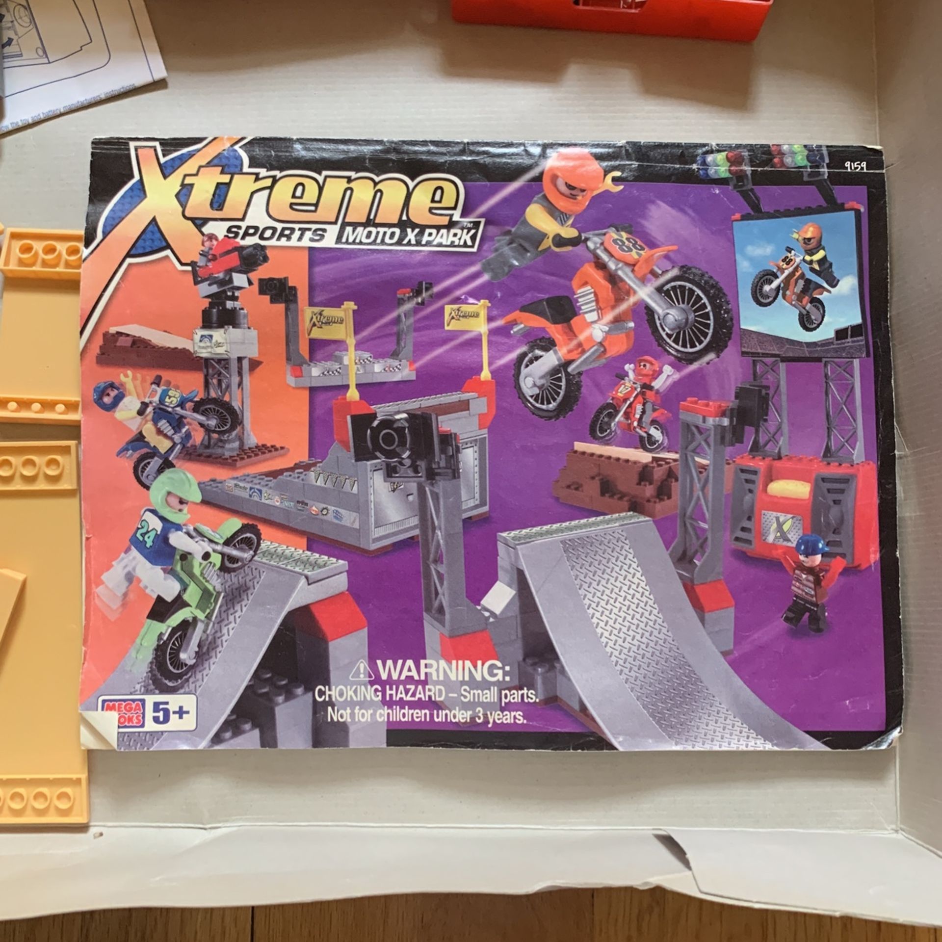 Xtreme Sports Moto X Park Mega Bloks Building Set