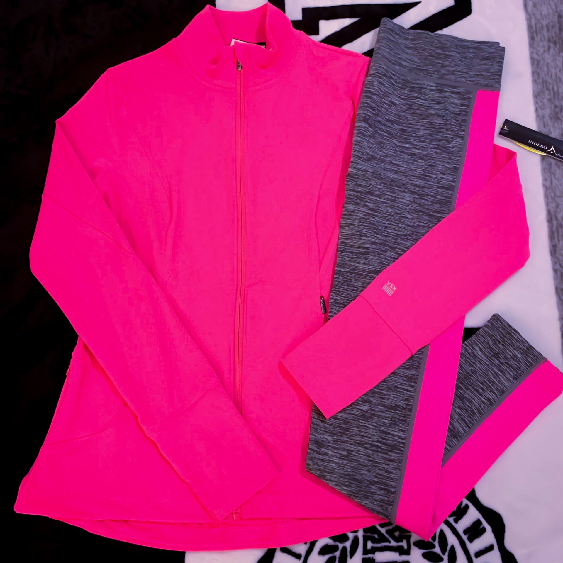 NWT! 2-Piece Set, Victoria’s Secret VSX Sport Jacket & Matching Leggings 