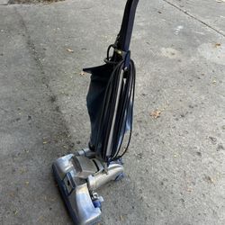 Kirby vacuum with attachments