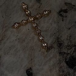Natural Diamond Cross Pendant 