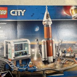 LEGO City Rocket Launch Center 60351 Building Kit