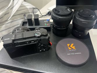 Sony a6400 with accessories and extra lens