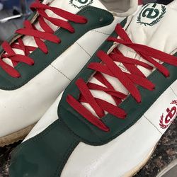 👟✨ Stylish Retro Sneakers – White/Green/Red Colorway ✨👟