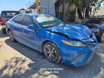 2018 Toyota Camry 2.4L SE (Parts Only)