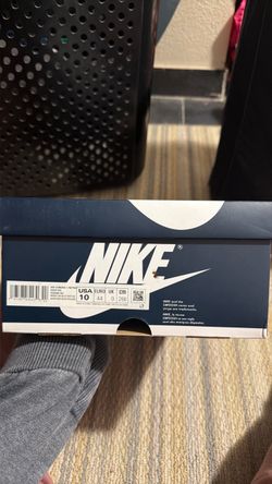 NIKE AIR JORDAN 1s RETRO HIGH OG