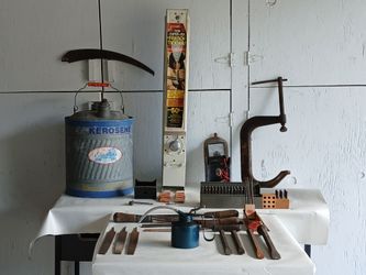 ​Suggested Title
​8pc Vintage Tool Lot - Nicholson, Black Diamond, Simonds, & More