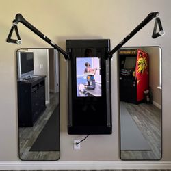 2023 Tonal 1 Excellent Condition Includes Full Accessories - Austin, TX