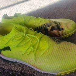 Puma Future 8 Pro Cage Soccer Cleat