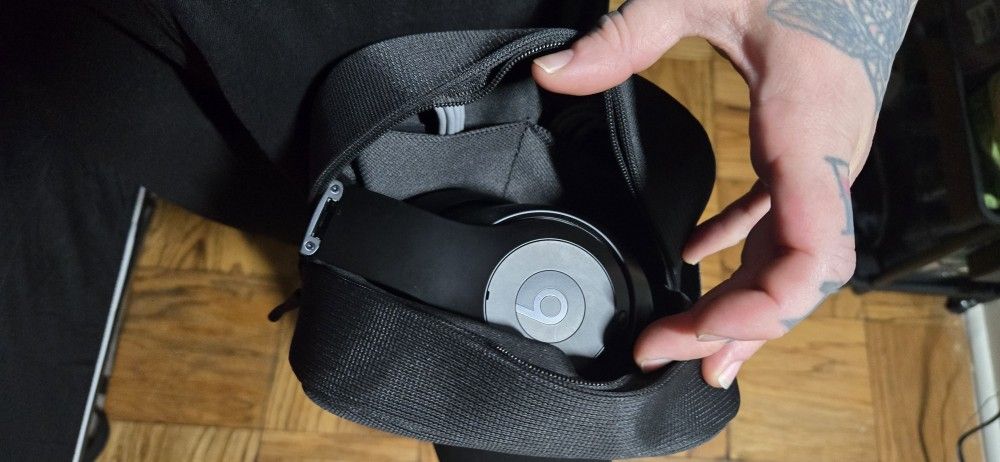 Beats Studio Pro