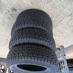 Set Of Tires Installed 245 65 17 Like New