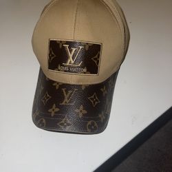 LV HAT