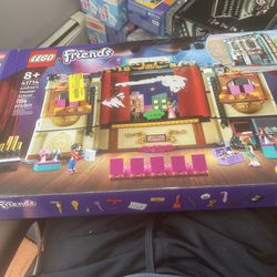 LEGO Friends Theater in Building Ronkonkoma, Andrea\'s Pieces) Sale NY OfferUp 41714 Kit School - (1,154 for
