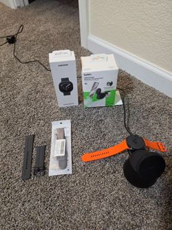 Samsung Galaxy Watch 9 - 44mm + ACCESSORIES