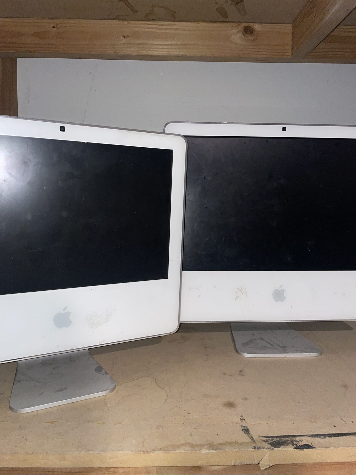Mac Monitor $30