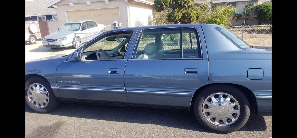 1999 Cadillac DeVille