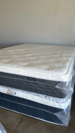 Queen mattress