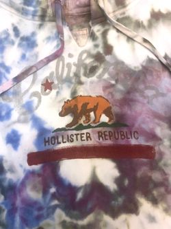 Hollister hoodie juniors XL (women’s medium)