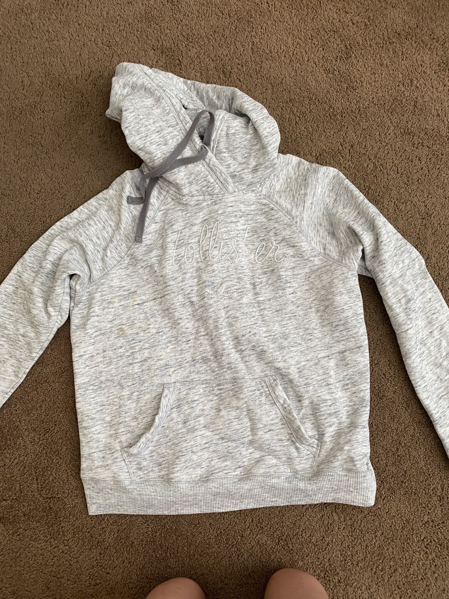 Hollister Sweatshirt!