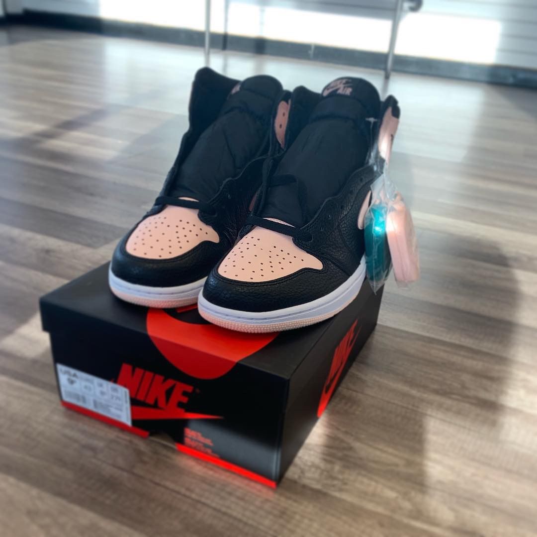 Brand New Men Nike Air Jordan 1 Crimson Tint $200 size 10 CASH ONLY