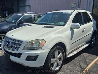 2009 Mercedes-Benz ML 350