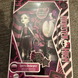 Monster High Creepproduction Spectra