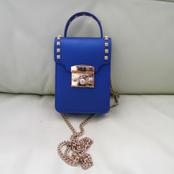 Le Mie Blue Women's Jelly Gold Stud Tone Gold Tone Chain Strap Crossbody Bag 