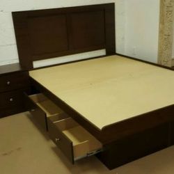 Storage Platform with 4 Drawers