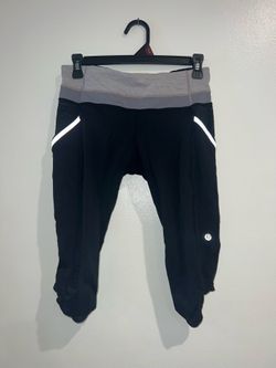 Lululemon Sz 8 Run a Marathon Crops Workout Leggings Capri Balck Reflective Su1