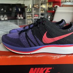 Nike Flyknit Trainer Size 8