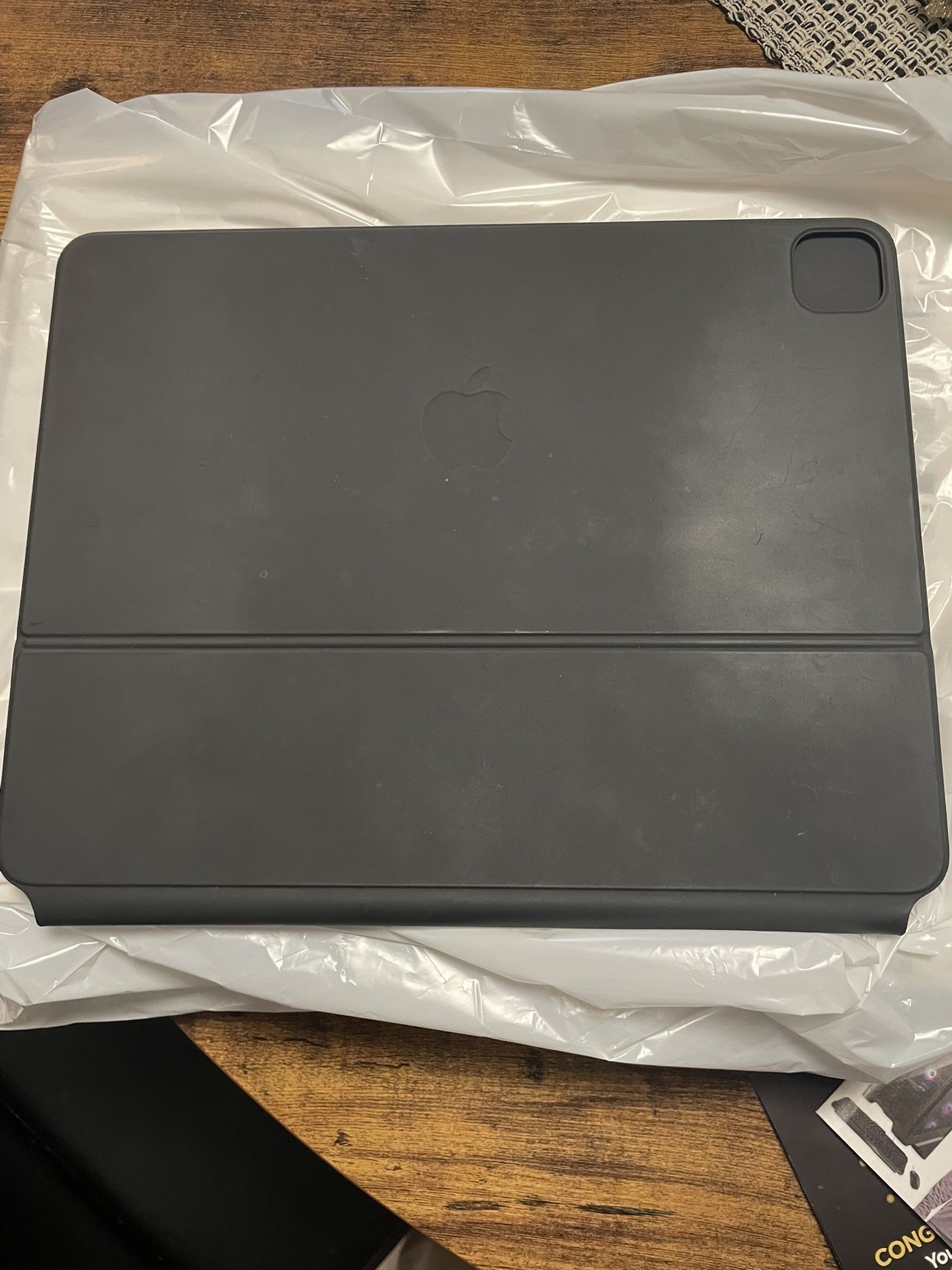iPad 12.9 Apple Keyboard Case