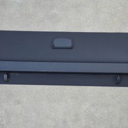 Volvo XC60 Like New Rear Trunk Cargo Security Cover Black P# (contact info removed)9 Fits 2018 up to 2026