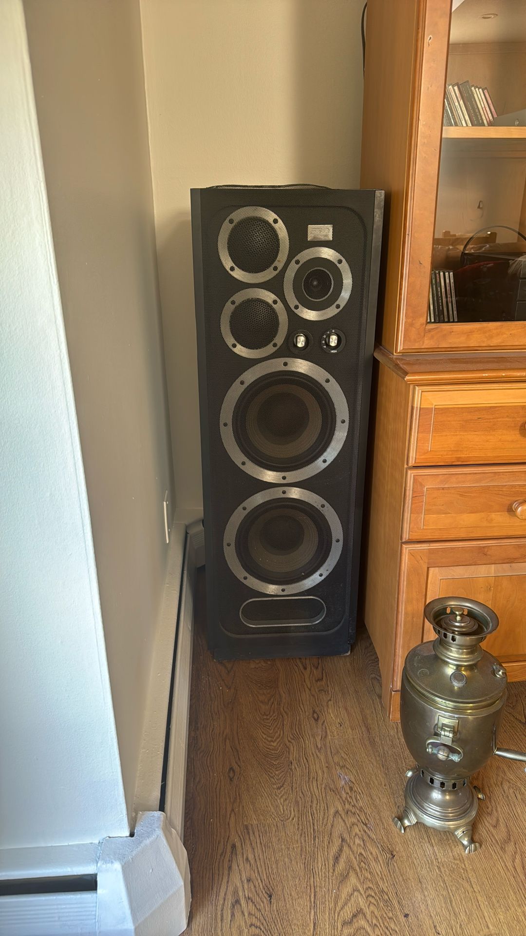 70’s vintage wharfesdale E 90 speakers
