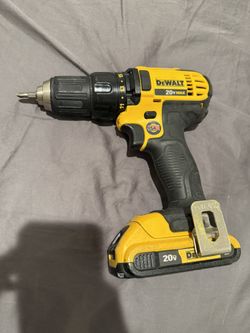 DeWalt 20v Max Drill