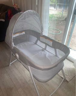 Graco travel bassinet