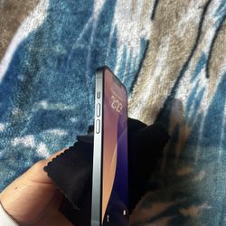 Fully Unlocked Black 128g iPhone (like New)100%🔋Life