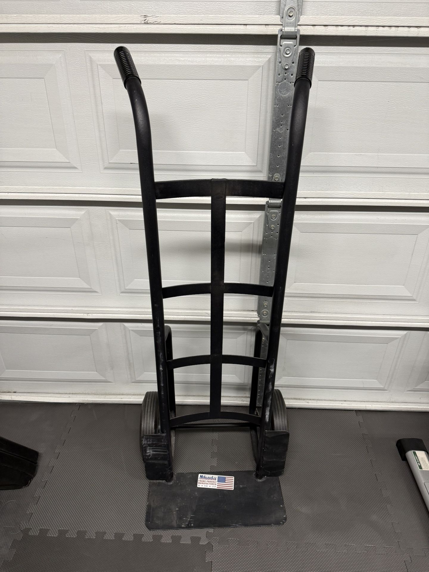 1,000 lbs. Capacity Dual-Handle Hand Truck
