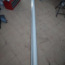 projector screen  90x85