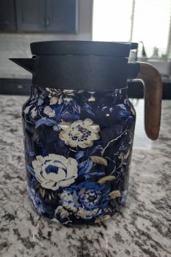 Stainless Steel Floral Tea Pot with Infuser – Blue, 35 oz