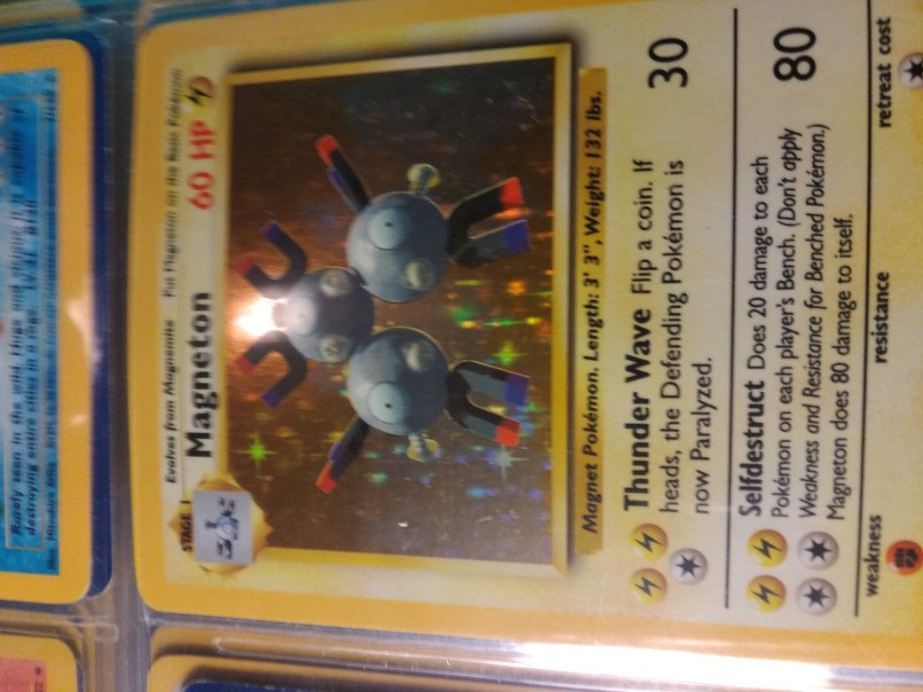 MAGNETON POKEMON HOLO