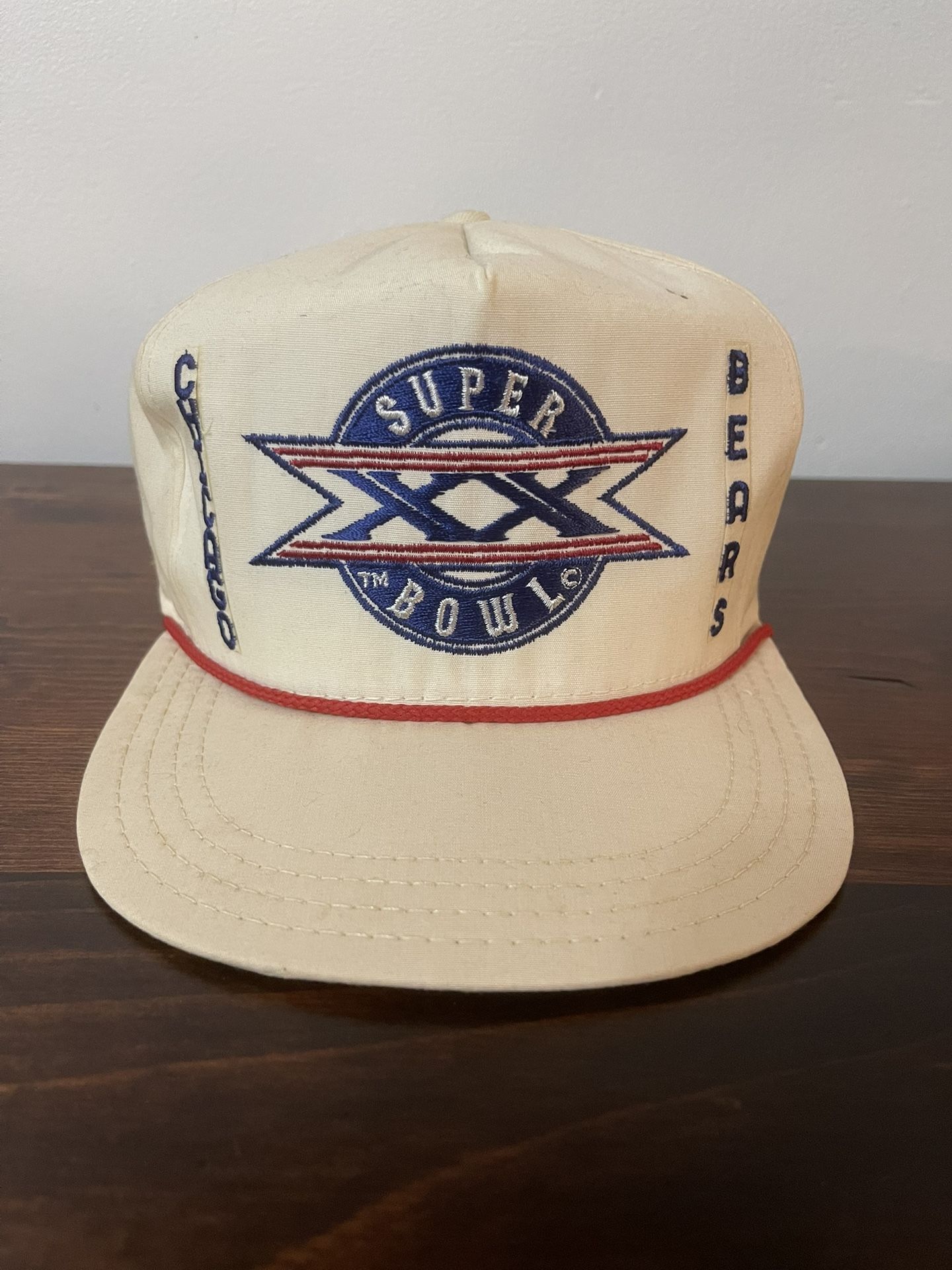 Vintage New England Patriots NFL Super Bowl XX 20 White Snapback