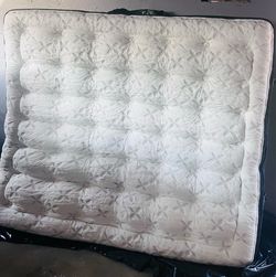 Aireloom Plush Luxetop Mattress