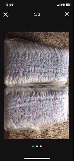 Size 3 selling a pair of packs of 25 diapers each. Size 3 $15