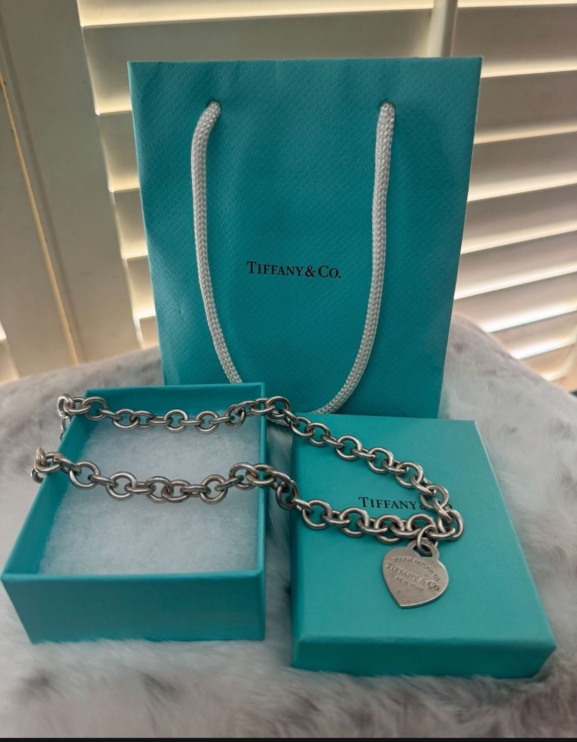 Tiffany Choker