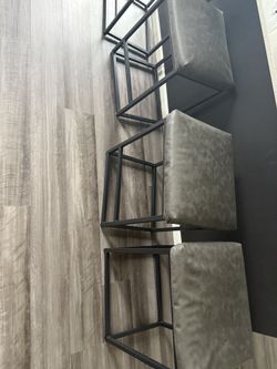 24 Inch Barstools