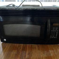 GE Over The Range Microwave 